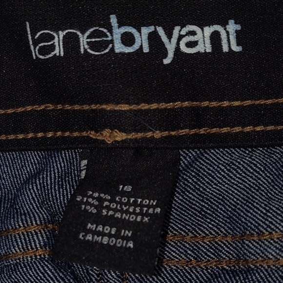 Lane Bryant, Women's Denim Pencil Skirt. SZ 18 - Picture 7 of 9